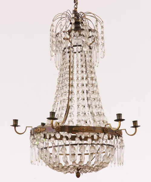 Ljuskrona, gustaviansk stil, 1900-talets första hälft