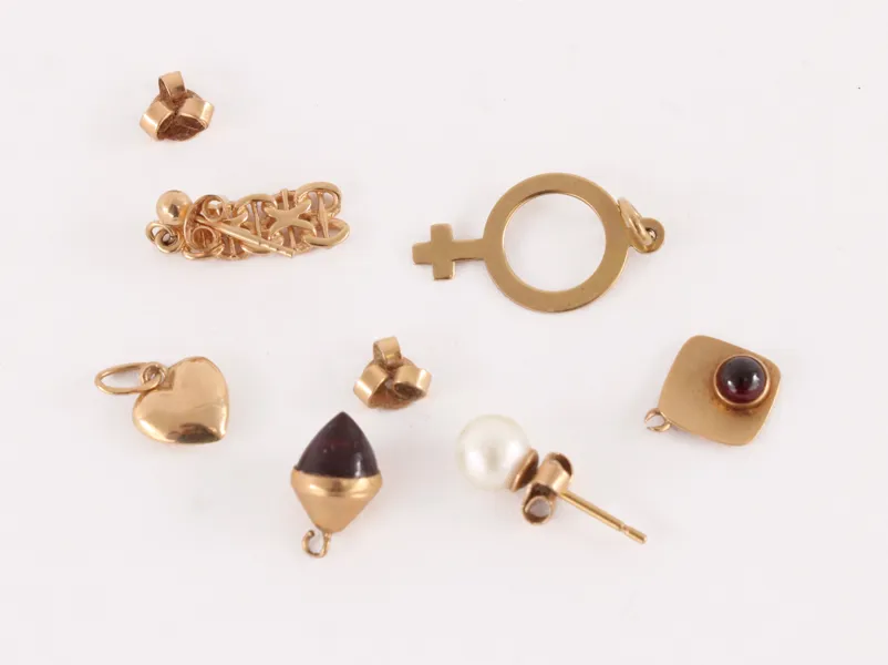 Smycken 8 delar, 18k