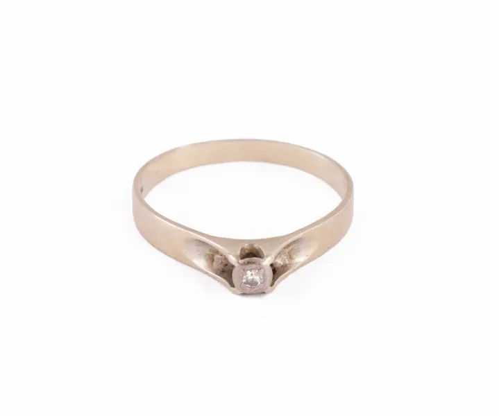 Enstensring i 18k