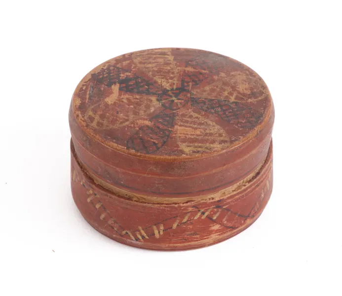 Svarvburk, allmoge, 1800-tal