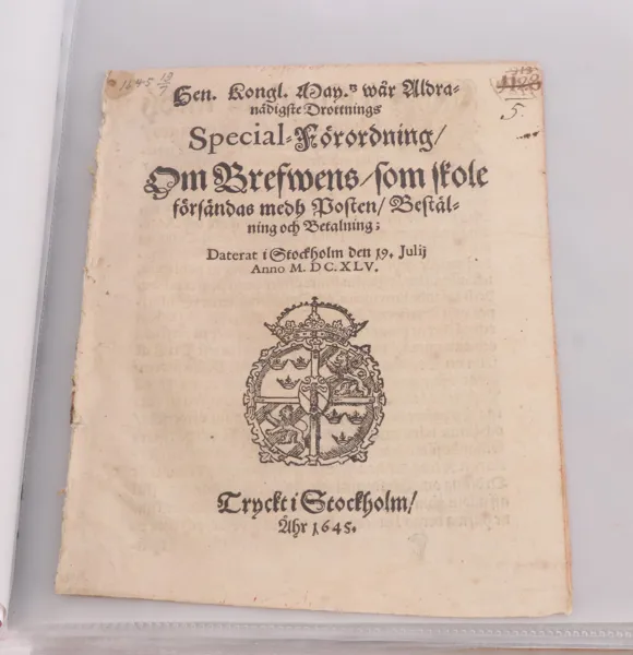 Pärm med 31st förordningar och dokument, 1645 till 1836