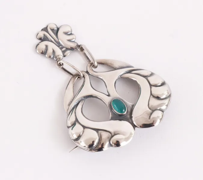 Brosch i silver, jugend, 1900-talets början