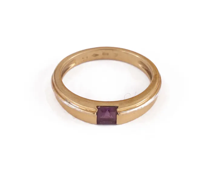 Ring i 18k