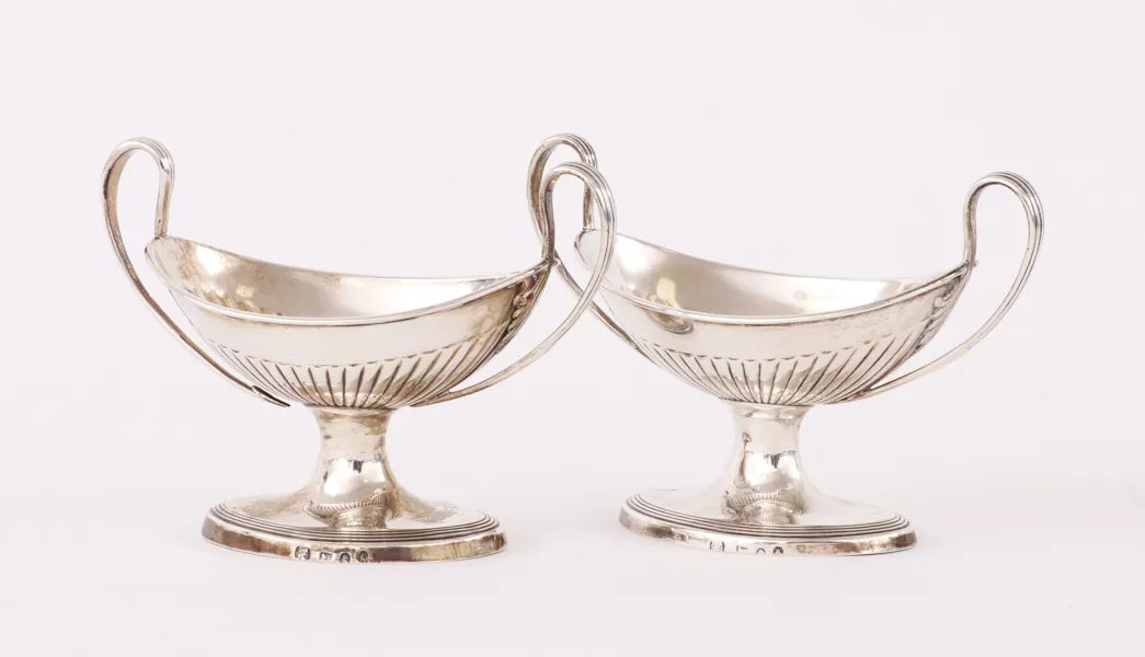 Saltkar ett par, sterlingsilver, England, 18/1900-tal