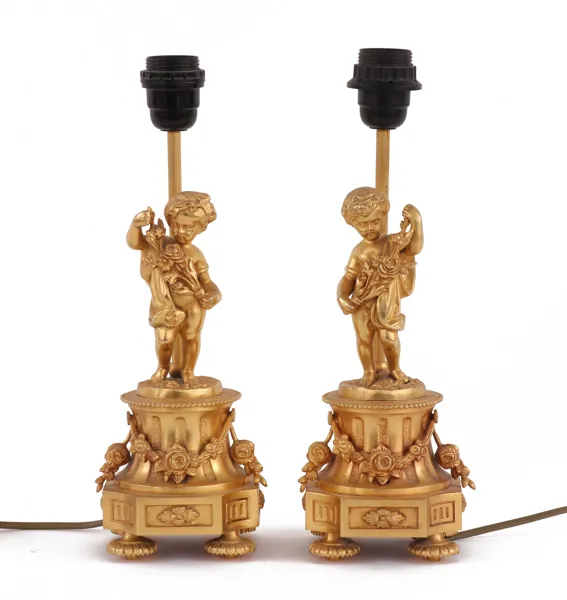 Bordslampor ett par, Louis XVI stil, 1900-tal