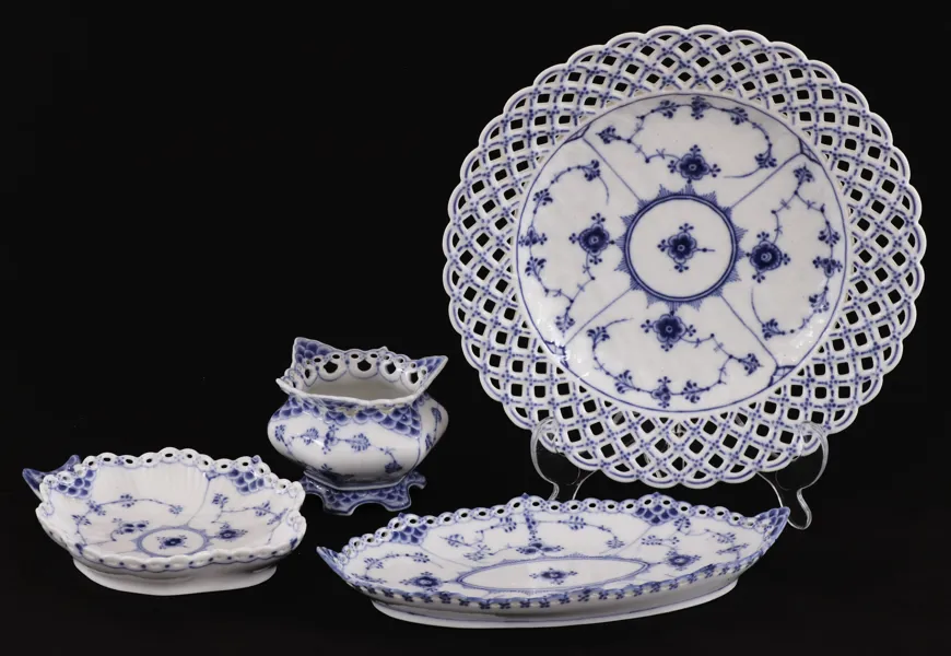 Servisdelar 4st, "Musselmalet", Royal Copenhagen, Danmark