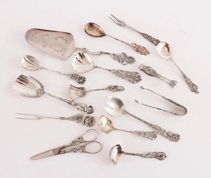 Serveringsbestick i silver 15 delar