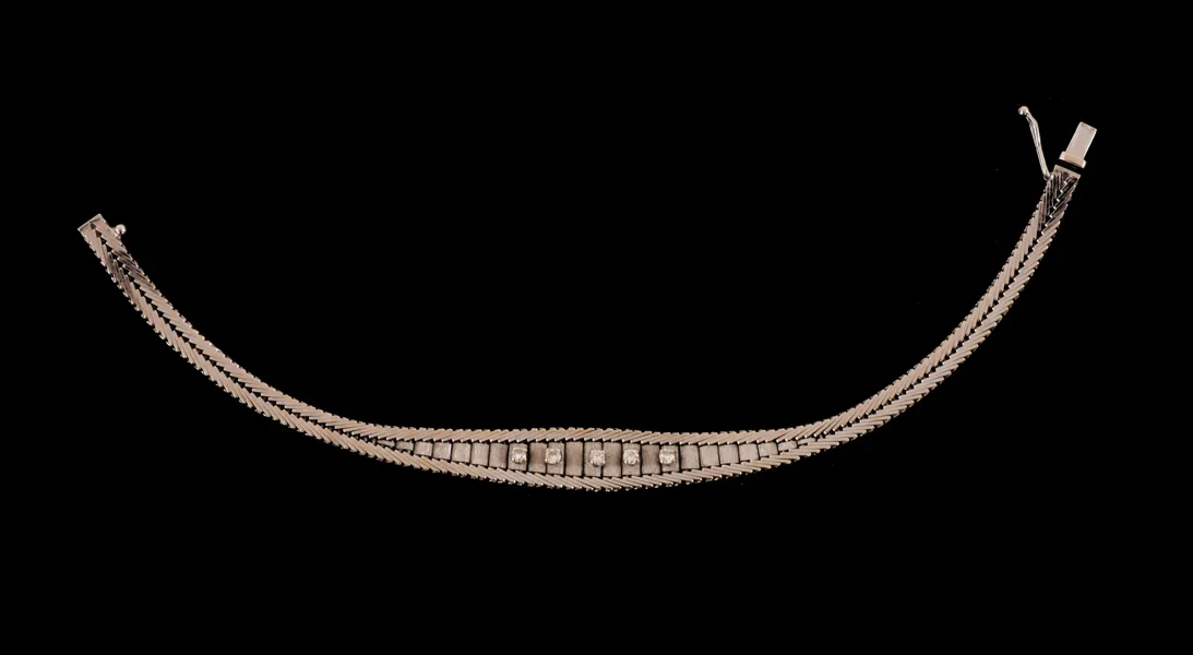 Armband i 18k vitguld