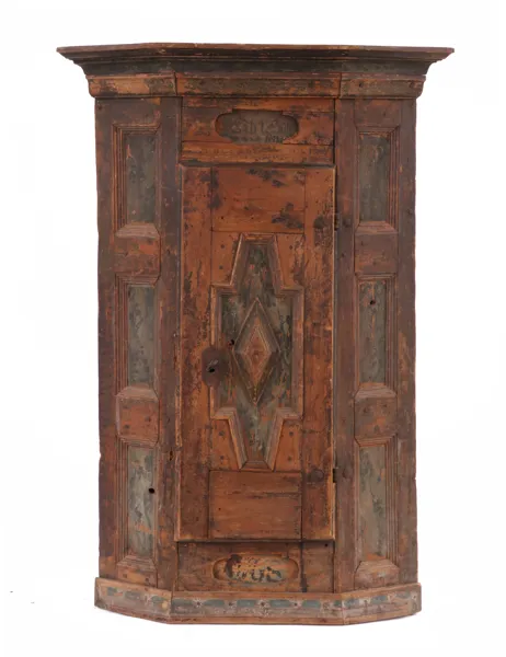 Vägghörnskåp, allmoge, barock, daterat 1768