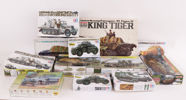 Byggsatser 12st, mestadels Tamiya