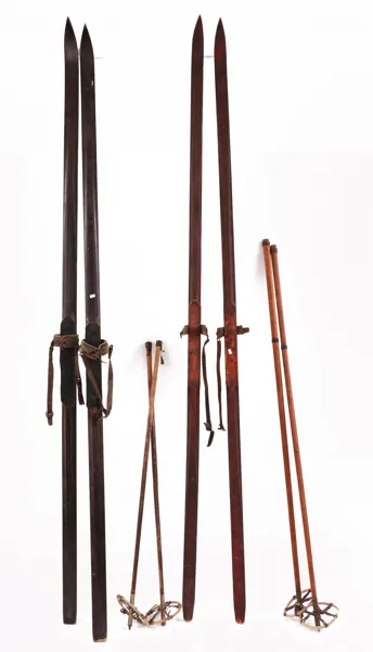 Antika skidor 2 par